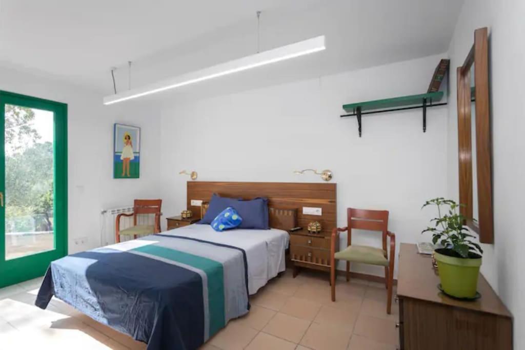 Cottage Eco-Friendly Barcelona Country Side ลา การ์ริกา ภายนอก รูปภาพ