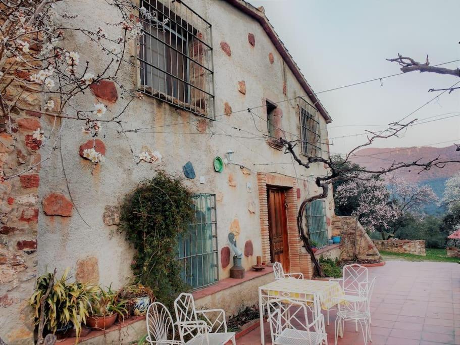 Cottage Eco-Friendly Barcelona Country Side ลา การ์ริกา ภายนอก รูปภาพ